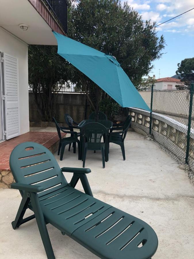 Planta Baixa Amb Jardi I Vistes Al Mar Apartment Llanca Ngoại thất bức ảnh